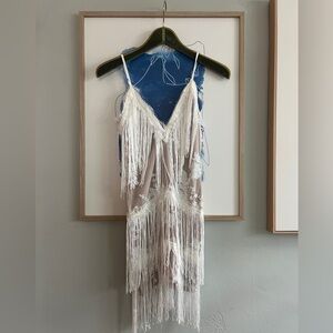 1920's White Fringe flapper Lace Dress Fits like a XS